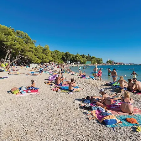 4 Bedroom Lovely In Gornje